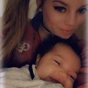 Meet your Posher, Deanna